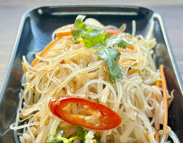 Vermicelli Salad (凉拌粉丝)