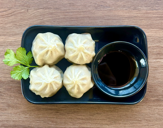 Xiaolongbao (小笼包)