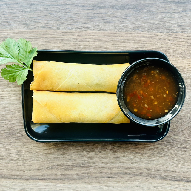 Spring Rolls Chicken (鸡丝春卷)