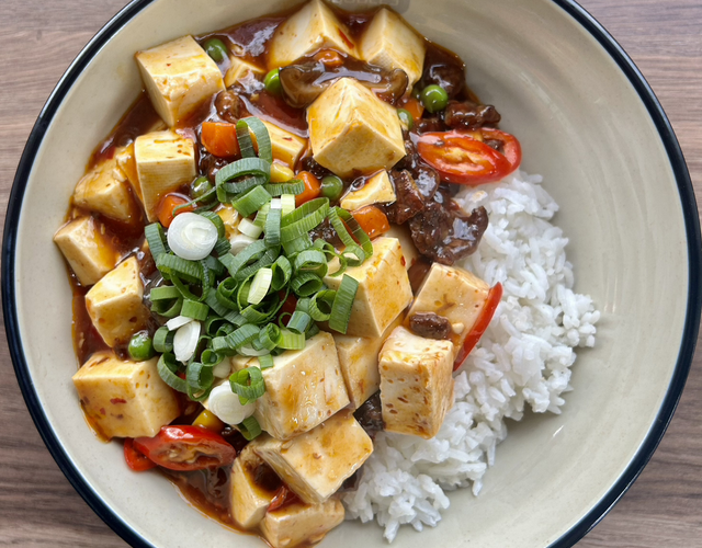 Ma Po Tofu Rice (麻婆豆腐)